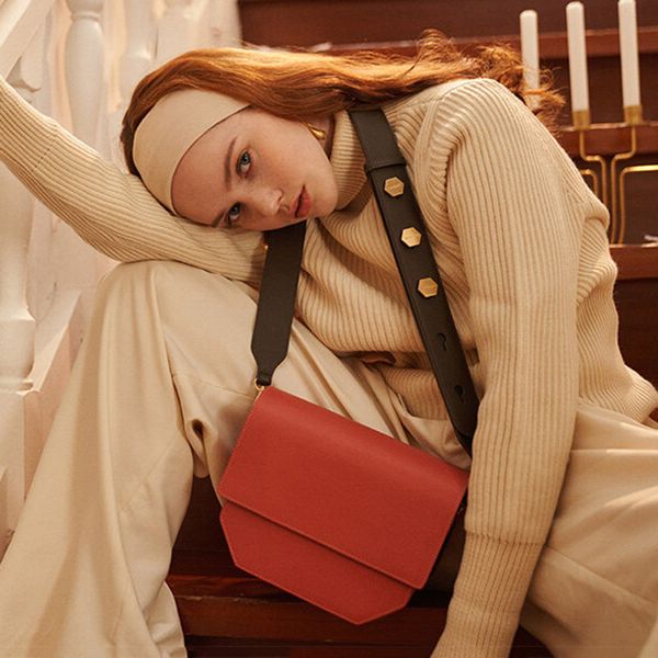 brand saddle bags for women ins chic personality crossbody bags lock handbag clutch lady fashion female shoulder messenger bag
brand saddle bags for women ins chic personality crossbody bags lock handbag clutch lady fashion female shoulder messenger bag
