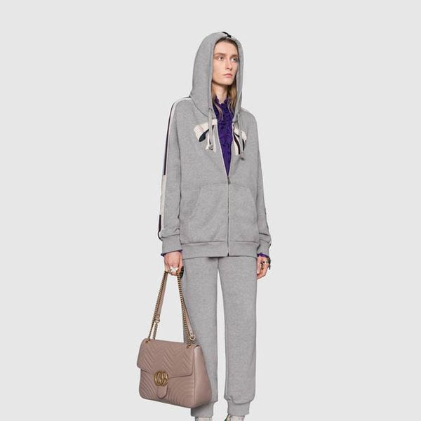 19fw hoodie sweatshirt suit animal embroidery butterfly knot printing casual tracksuit outwear pants sport wear men women suit hfhltz005, Gray
19fw hoodie sweatshirt suit animal embroidery butterfly knot printing casual tracksuit outwear pants sport wear men women suit hfhltz005, Gray