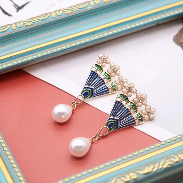 fan shaped enamel blue mixed colors elegant pearls charm stud earrings for women girls, sweet alloy stud, Golden;silver
fan shaped enamel blue mixed colors elegant pearls charm stud earrings for women girls, sweet alloy stud, Golden;silver