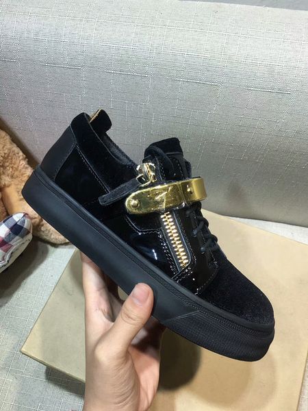 designer sneakers low bottoms spikes flats shoes men womens suede leather sneakers party designer shoes platform, Black
designer sneakers low bottoms spikes flats shoes men womens suede leather sneakers party designer shoes platform, Black