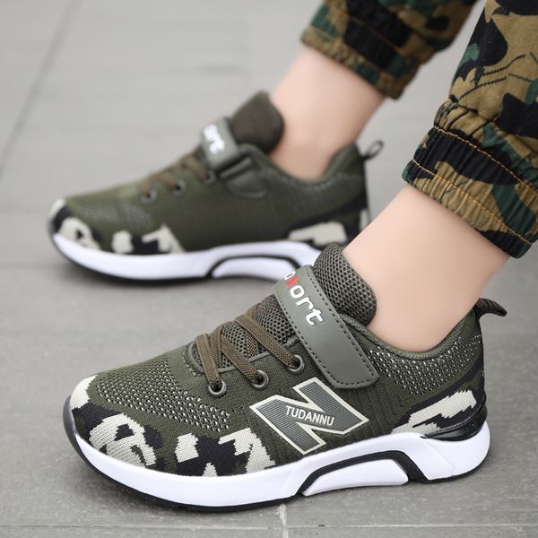 2019 autumn sneakers male flying net children's net cloth sports shoes small children's breathable shoes, Black
2019 autumn sneakers male flying net children's net cloth sports shoes small children's breathable shoes, Black