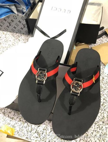 High Quality Luxury Brand Designer Men Summer Rubber Sandals Beach Slide Fashion Scuffs Slippers Indoor Shoes Size EUR 35-45
High Quality Luxury Brand Designer Men Summer Rubber Sandals Beach Slide Fashion Scuffs Slippers Indoor Shoes Size EUR 35-45