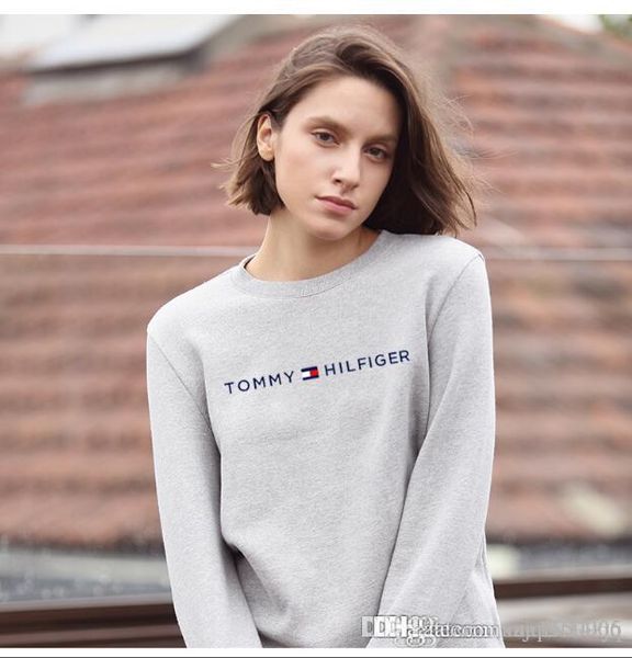 Women pring and autumn round collar head weater new autumn wear imple long leeve t hirt with a bottom
Women pring and autumn round collar head weater new autumn wear imple long leeve t hirt with a bottom