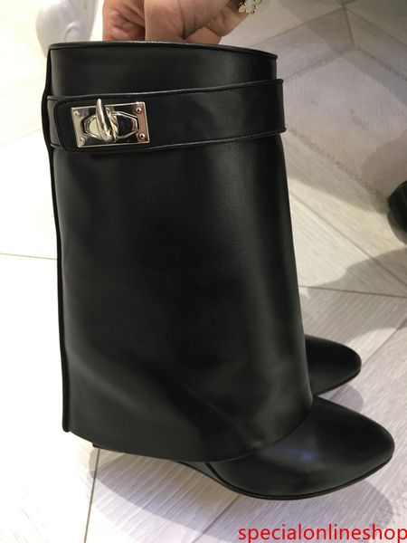 luxury designer metallic shark lock women ankle boots 14 colors 04high-heeled pumps leather short booties strap wedges shoes large size
luxury designer metallic shark lock women ankle boots 14 colors 04high-heeled pumps leather short booties strap wedges shoes large size