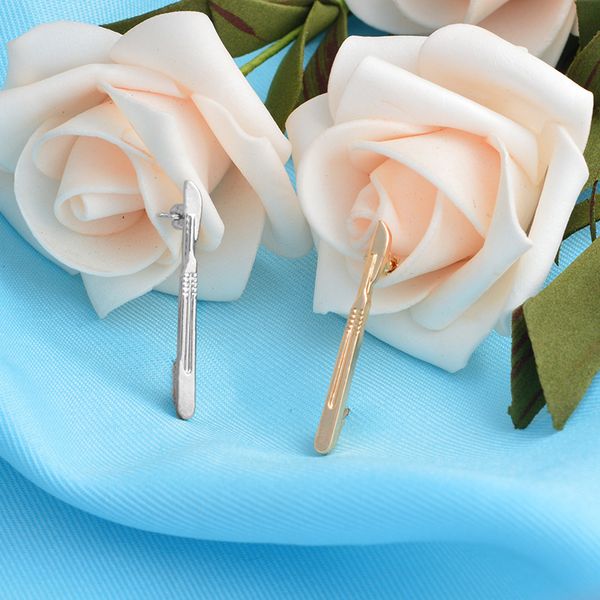 scalpel gold silver combination hospital personality special brooch enamel creative lapels denim gift badges decorations pins, Gray
scalpel gold silver combination hospital personality special brooch enamel creative lapels denim gift badges decorations pins, Gray