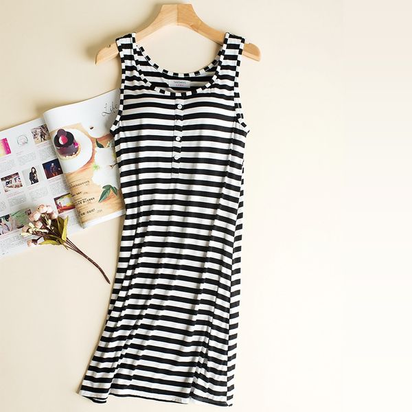 2019 new sleeveless nightgown women summer modal sleepwear home wear lingerie night gown casual nightdress with bra, Black;red
2019 new sleeveless nightgown women summer modal sleepwear home wear lingerie night gown casual nightdress with bra, Black;red