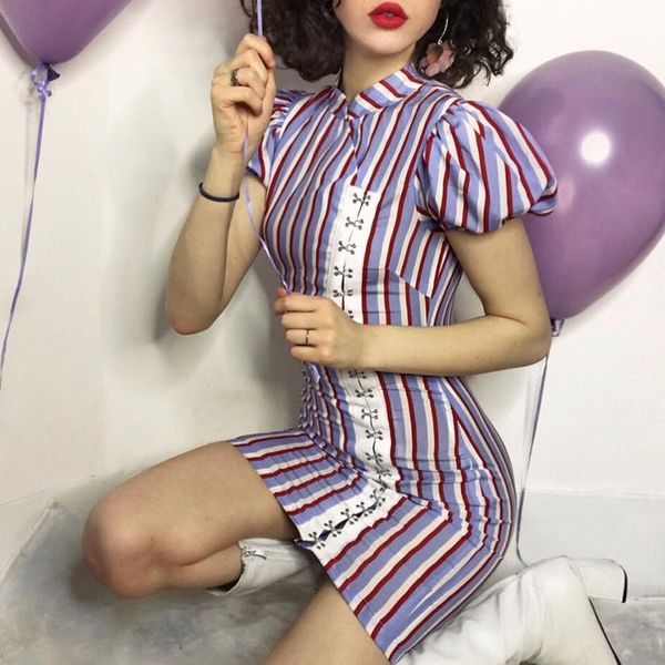 summer 2019 puff sleeve striped print cheongsam style dress stitching short sleeve elegant temperament slim bodycon mini skirt women, Black;pink
summer 2019 puff sleeve striped print cheongsam style dress stitching short sleeve elegant temperament slim bodycon mini skirt women, Black;pink