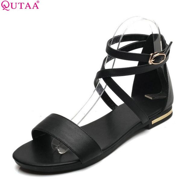 qutaa 2018 women sandals ankle strap all match cow leather +pu buckle black women shoes low heel sandals size 34-43
qutaa 2018 women sandals ankle strap all match cow leather +pu buckle black women shoes low heel sandals size 34-43