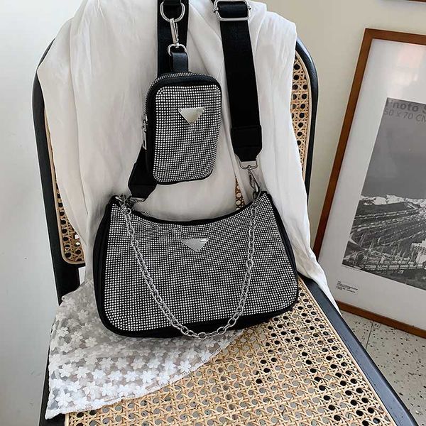 2020 vintage style nylon mulit bag black handbag crossbody shoulder bag fashion sequins shoulder for women
2020 vintage style nylon mulit bag black handbag crossbody shoulder bag fashion sequins shoulder for women