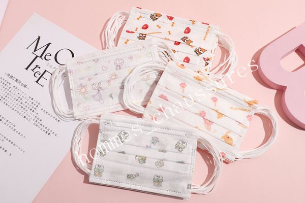 новый разработанный мультфильм маска для лица 4 слоя против пыли одноразовая маска для лица для детей мягкой и дышащей детский мультфильм за 
новый разработанный мультфильм маска для лица 4 слоя против пыли одноразовая маска для лица для детей мягкой и дышащей детский мультфильм за