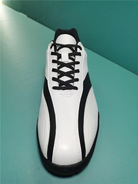 professional golf shoes are non-slip, wear-resistant, lightweight, breathable and waterproof
professional golf shoes are non-slip, wear-resistant, lightweight, breathable and waterproof