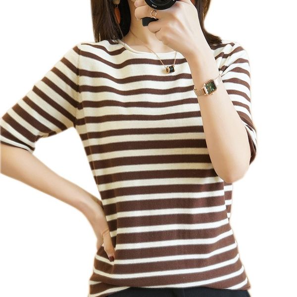 summer fashion women knitted round neck striped short-sleeved t-shirt female loose casual tee, White
summer fashion women knitted round neck striped short-sleeved t-shirt female loose casual tee, White
