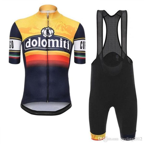 2020 tour de italy men summer cycling short sleeve jersey shirt bicycle clothes mtb bike wear comfortable breathable bib shorts sets f2119, Black;blue
2020 tour de italy men summer cycling short sleeve jersey shirt bicycle clothes mtb bike wear comfortable breathable bib shorts sets f2119, Black;blue