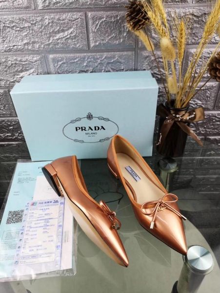 new italian brand women's dress flat shoes pointed patent leather party fashion dress women's casual shoes 35-40 size 12454, Black
new italian brand women's dress flat shoes pointed patent leather party fashion dress women's casual shoes 35-40 size 12454, Black