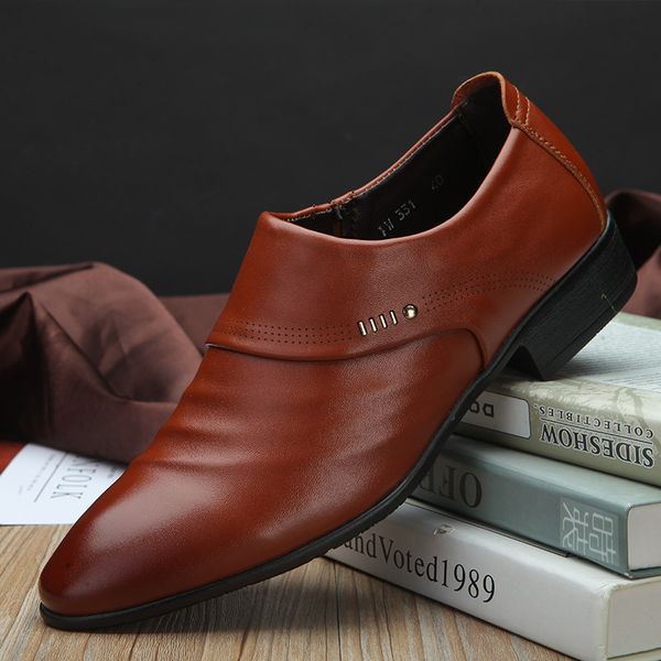 2019 new business men oxfords shoes set of feet black brown male office wedding pointed men's leather shoes
2019 new business men oxfords shoes set of feet black brown male office wedding pointed men's leather shoes