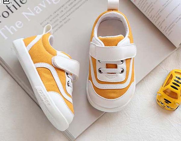 classic sneaker chaussures enfants fashion smart triple kids shoes platform leather shoes air chaussures shoes011 px419, Black;red
classic sneaker chaussures enfants fashion smart triple kids shoes platform leather shoes air chaussures shoes011 px419, Black;red