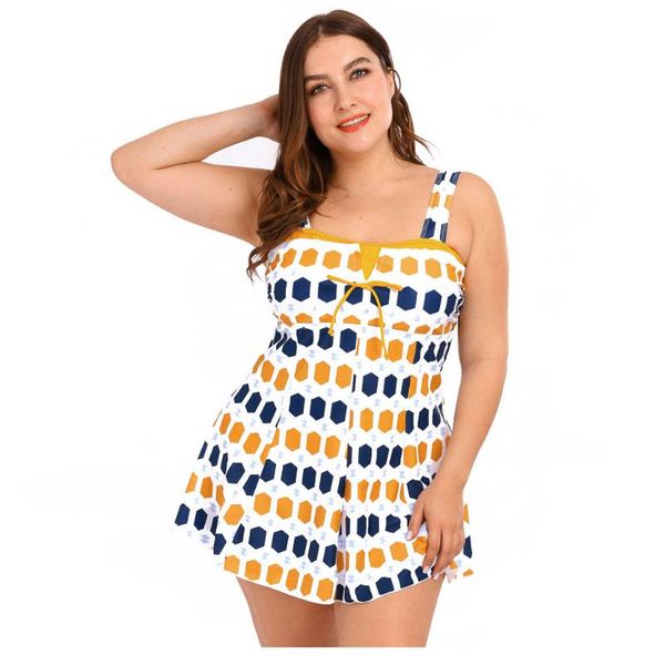women's swimwear summer lady floral print swimming suit for women bikini 2021 mujer two piece swimsuit beach wear biquini trajes de bañ, White;black
women's swimwear summer lady floral print swimming suit for women bikini 2021 mujer two piece swimsuit beach wear biquini trajes de bañ, White;black