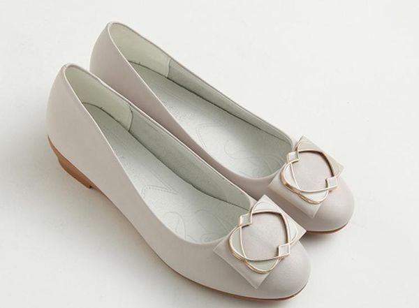 2020 women's shoes in spring and autumn with new style slope heel round head bowknot@5111, Black
2020 women's shoes in spring and autumn with new style slope heel round head bowknot@5111, Black