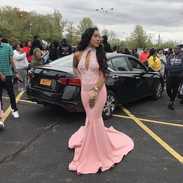 high neck pink jersey prom dresses keyhole front appliques sequins black girls mermaid prom gowns backless balo elbiseleri
high neck pink jersey prom dresses keyhole front appliques sequins black girls mermaid prom gowns backless balo elbiseleri