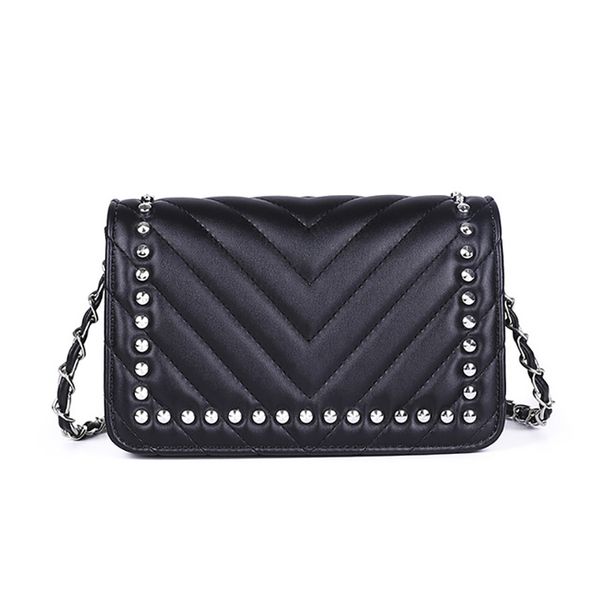 solid color rhombic road rivet fashion trend retro female shoulder bag korean casual woman messenger bag pu leather
solid color rhombic road rivet fashion trend retro female shoulder bag korean casual woman messenger bag pu leather