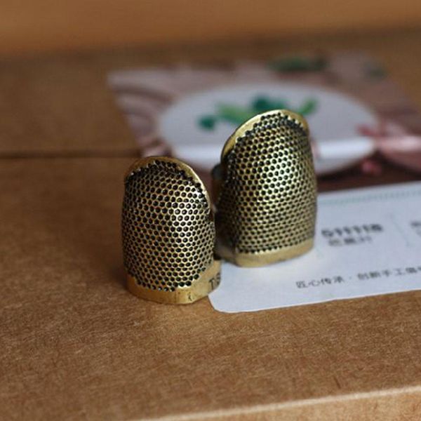 10шт metal craft golden шитье шитье наперсток протектор counting finger tip cone
10шт metal craft golden шитье шитье наперсток протектор counting finger tip cone
