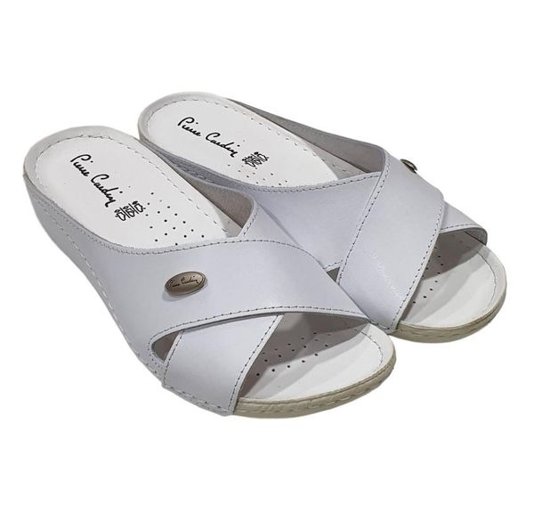 pierre cardin 1345 orthopedic light lady slipper, Black
pierre cardin 1345 orthopedic light lady slipper, Black