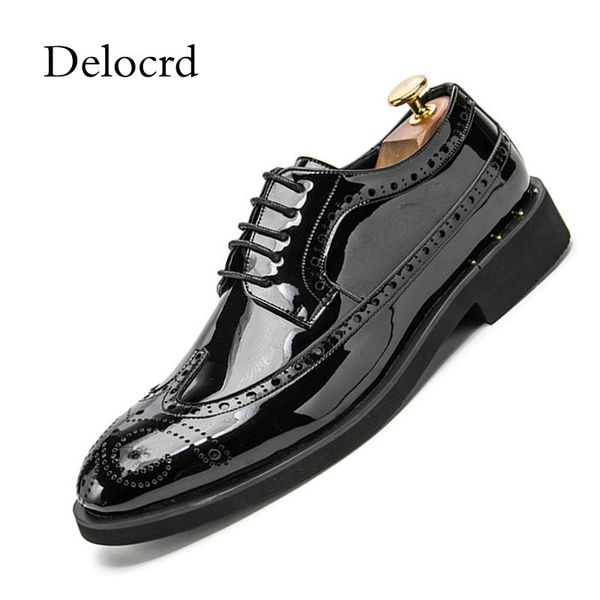 luxury patent leather men brogue gold silver lace up carving oxford shoes for men wedding dress shoes british style flats, Black
luxury patent leather men brogue gold silver lace up carving oxford shoes for men wedding dress shoes british style flats, Black