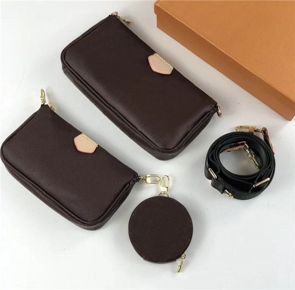 new 5a classic printing 3 in 1 set leather female shoulder bag handbag 68118 size 24cm 13cm 4.5cm
new 5a classic printing 3 in 1 set leather female shoulder bag handbag 68118 size 24cm 13cm 4.5cm