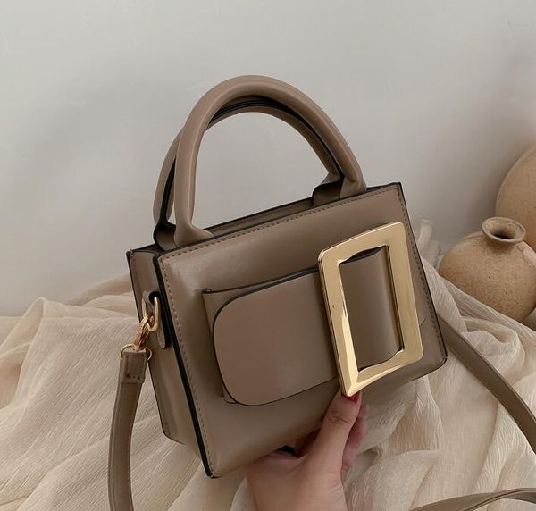 новые женщины сумки высокой моды сумки плеча женский дизайнерские crossbody сумки женские кожа pu сумка мини контрактные корова
новые женщины сумки высокой моды сумки плеча женский дизайнерские crossbody сумки женские кожа pu сумка мини контрактные корова