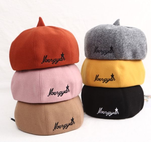 fashionable female beret autumn winter korean version of the alphabet embroidery woollen cloth painter hat british vintage pumpkin bud hat, Blue;gray
fashionable female beret autumn winter korean version of the alphabet embroidery woollen cloth painter hat british vintage pumpkin bud hat, Blue;gray