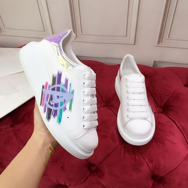 luxury designer platform shoes oversized sneakers smooth 100% calfskin leather men and women lace-up trainers big rubber sole platform 1 1, Black
luxury designer platform shoes oversized sneakers smooth 100% calfskin leather men and women lace-up trainers big rubber sole platform 1 1, Black