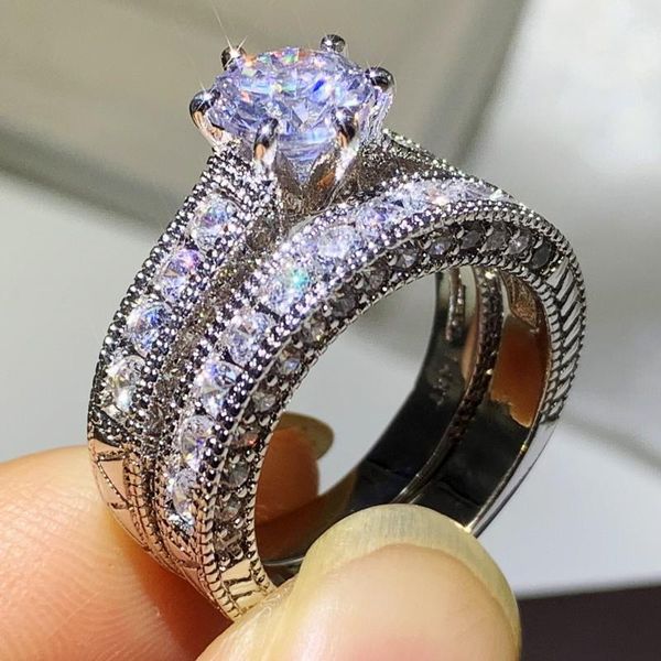 vintage jewelry couple rings 14kt white gold fill round cut white z cz diamond gemstones party retro women wedding bridal ring set gift, Slivery;golden
vintage jewelry couple rings 14kt white gold fill round cut white z cz diamond gemstones party retro women wedding bridal ring set gift, Slivery;golden