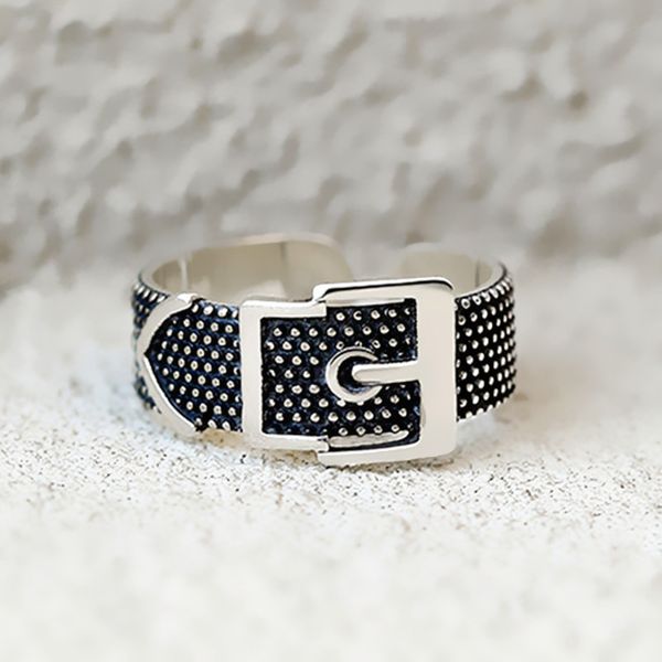 xiyanike 925 sterling silver new trendy belt rings for women couple vintage thai silver engagement jewelry size 16mm adjustable, Slivery;golden
xiyanike 925 sterling silver new trendy belt rings for women couple vintage thai silver engagement jewelry size 16mm adjustable, Slivery;golden