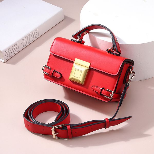 2019 genuine leather mini bags for women fashion button messenger shoulder bag ladies handbags and purses 6 colors
2019 genuine leather mini bags for women fashion button messenger shoulder bag ladies handbags and purses 6 colors