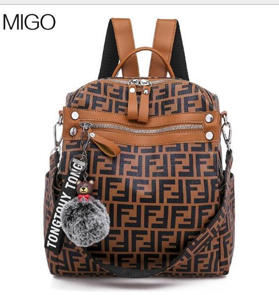 De igner backpack women men 70endi back pack made of pu leather fa hion bag teenager chool choolbag backpack lapca e
De igner backpack women men 70endi back pack made of pu leather fa hion bag teenager chool choolbag backpack lapca e