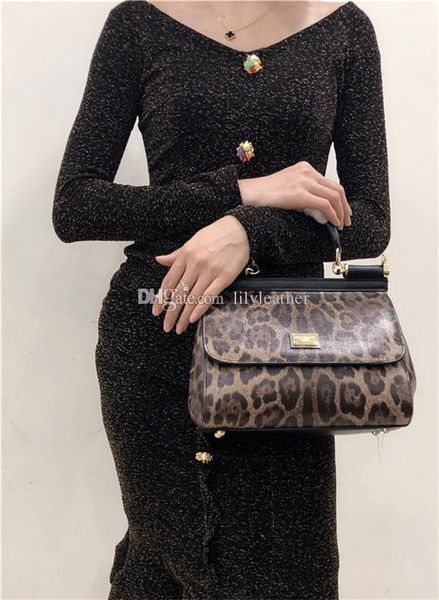 2019 new style three model size leopard print fashion handbag with single shoulder inclined shoulder for women's bag 25cm
2019 new style three model size leopard print fashion handbag with single shoulder inclined shoulder for women's bag 25cm