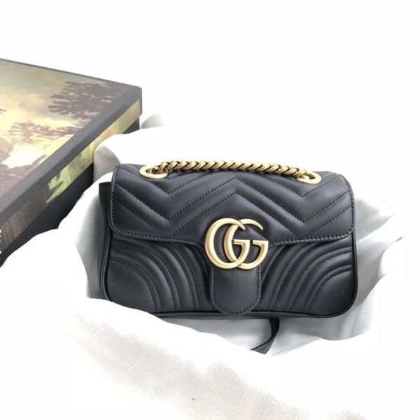 classic leather black gold silver chain sell 2019 new women bags handbags shoulder bags tote bags messenger size :23cm*14cm*6cm 44674402
classic leather black gold silver chain sell 2019 new women bags handbags shoulder bags tote bags messenger size :23cm*14cm*6cm 44674402