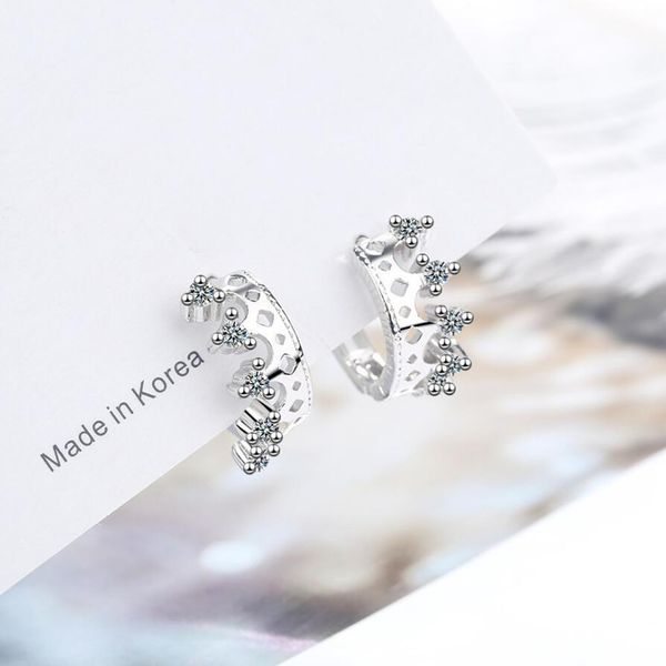 2020 fashion 925 sterling silver earrings girl jewelry exquisite crown zircon hoop earring women anniversary accessories kofsac, Golden;silver
2020 fashion 925 sterling silver earrings girl jewelry exquisite crown zircon hoop earring women anniversary accessories kofsac, Golden;silver