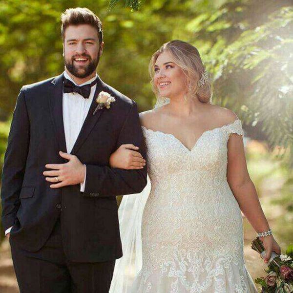 custom black tuxedo for groom wedding suits for men plus size wear costume homme prom party 2piece groomsmen wear man outfit terno masculino, Black;gray
custom black tuxedo for groom wedding suits for men plus size wear costume homme prom party 2piece groomsmen wear man outfit terno masculino, Black;gray