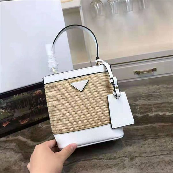 тканые ротанга мешок соломы круглый сумка небольшой пляж сумки женщины лето полые ручной работы сумка crossbody сумки
тканые ротанга мешок соломы круглый сумка небольшой пляж сумки женщины лето полые ручной работы сумка crossbody сумки