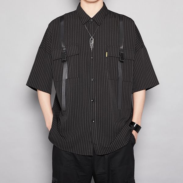 ewq / men's wear striped tailoring design half sleeve black shirt male fashion personalized ribbon stitching summer 9y2019, White;black
ewq / men's wear striped tailoring design half sleeve black shirt male fashion personalized ribbon stitching summer 9y2019, White;black