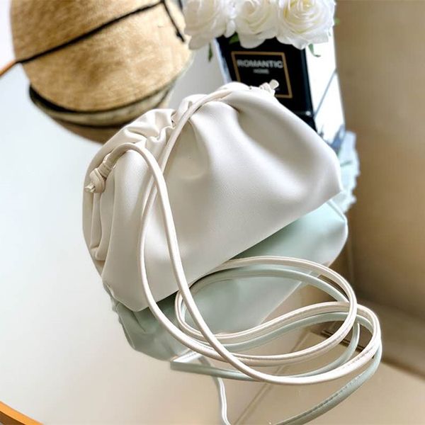 2020 crossbody bag cloud pack genuine leather handbag wallet fashion ruched women shoulder bag purse with box two color 
2020 crossbody bag cloud pack genuine leather handbag wallet fashion ruched women shoulder bag purse with box two color