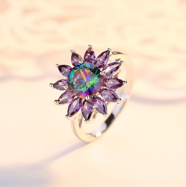 wholesale-selling fine new ins european and american style sun flower seven color zircon ring net red tide accessories, Golden;silver
wholesale-selling fine new ins european and american style sun flower seven color zircon ring net red tide accessories, Golden;silver