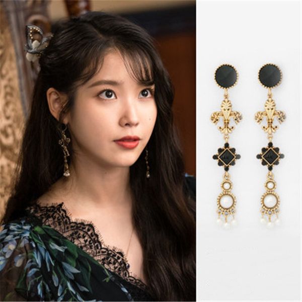 vintage del luna l iu korean dramas tv fashion personality ear drop elegant for women earrings pendientes brincos ornament, Silver
vintage del luna l iu korean dramas tv fashion personality ear drop elegant for women earrings pendientes brincos ornament, Silver