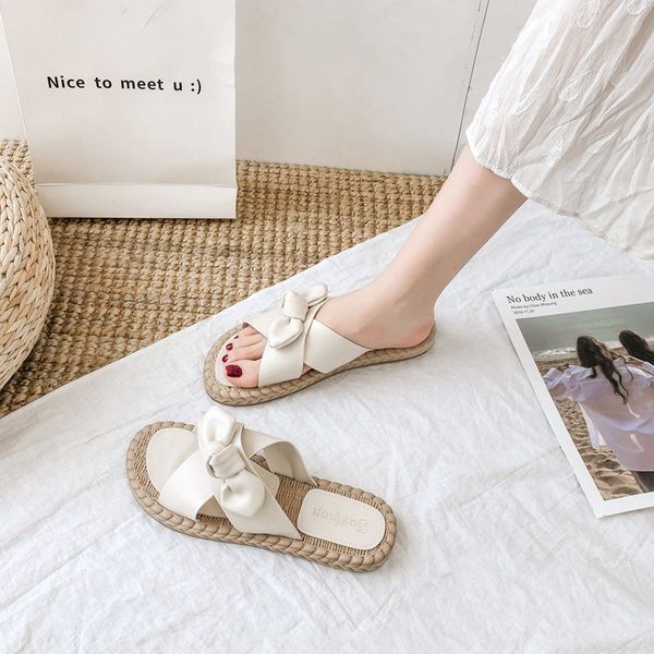 butterfly-knot slippers casual low female shoes slides summer woman 2020 soft flat beach fashion rubber pu basic, Black
butterfly-knot slippers casual low female shoes slides summer woman 2020 soft flat beach fashion rubber pu basic, Black