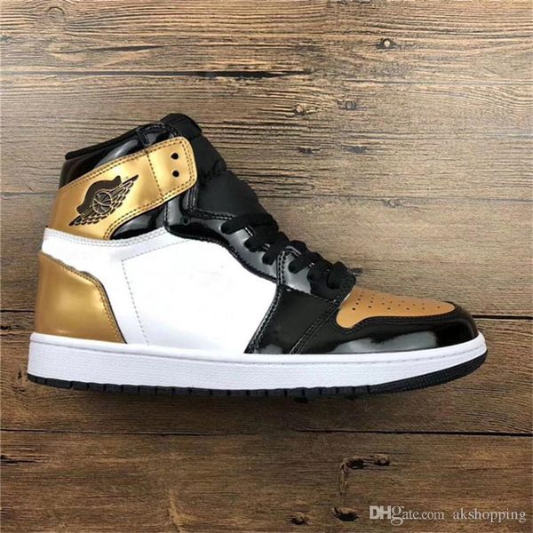 2019 release authentic 1 high og nrg gold toe 1s i men basketball shoes sneakers black gold sports shoes with original box
2019 release authentic 1 high og nrg gold toe 1s i men basketball shoes sneakers black gold sports shoes with original box