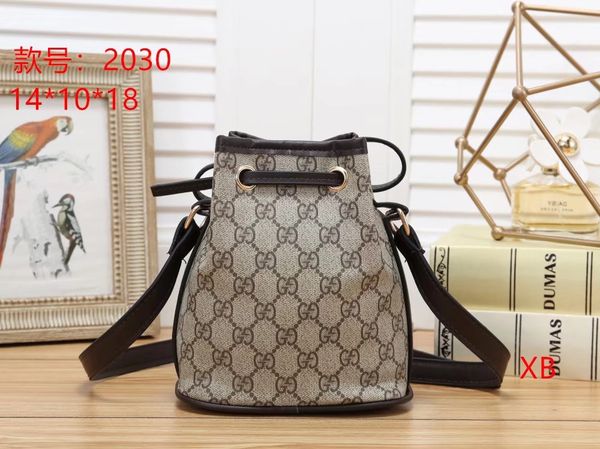 8gucci 8louis vuitton2020 горячие продажи высокого класса классический дизайнер пользовательские унисекс мода crossbody сумка сумка 111
8gucci 8louis vuitton2020 горячие продажи высокого класса классический дизайнер пользовательские унисекс мода crossbody сумка сумка 111