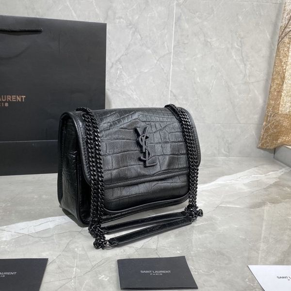 2020k luxury leather handbags. handmade luxury shoulder bag, material production, fast delivery within 10 days, Red;black
2020k luxury leather handbags. handmade luxury shoulder bag, material production, fast delivery within 10 days, Red;black