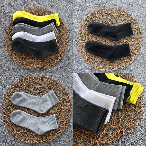 1pair/lot thick warm solid color casual comfortable breathable business male socks for men female sports 2019, Black
1pair/lot thick warm solid color casual comfortable breathable business male socks for men female sports 2019, Black