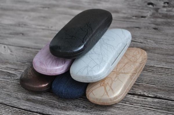 men women lens case optical myopia myopia presbyopic glasses presbyopic glasses lens case can be printed
men women lens case optical myopia myopia presbyopic glasses presbyopic glasses lens case can be printed